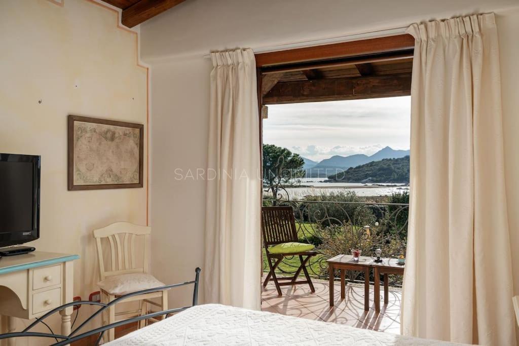 Villa Domus Ardea Capo Coda Cavallo Exterior photo
